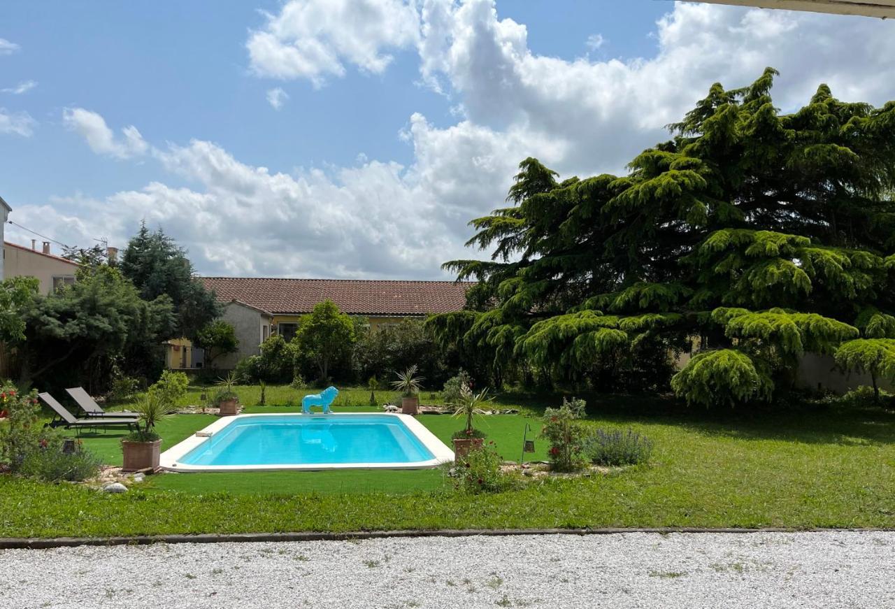 Suite A La Villa Cattus Bram Bagian luar foto