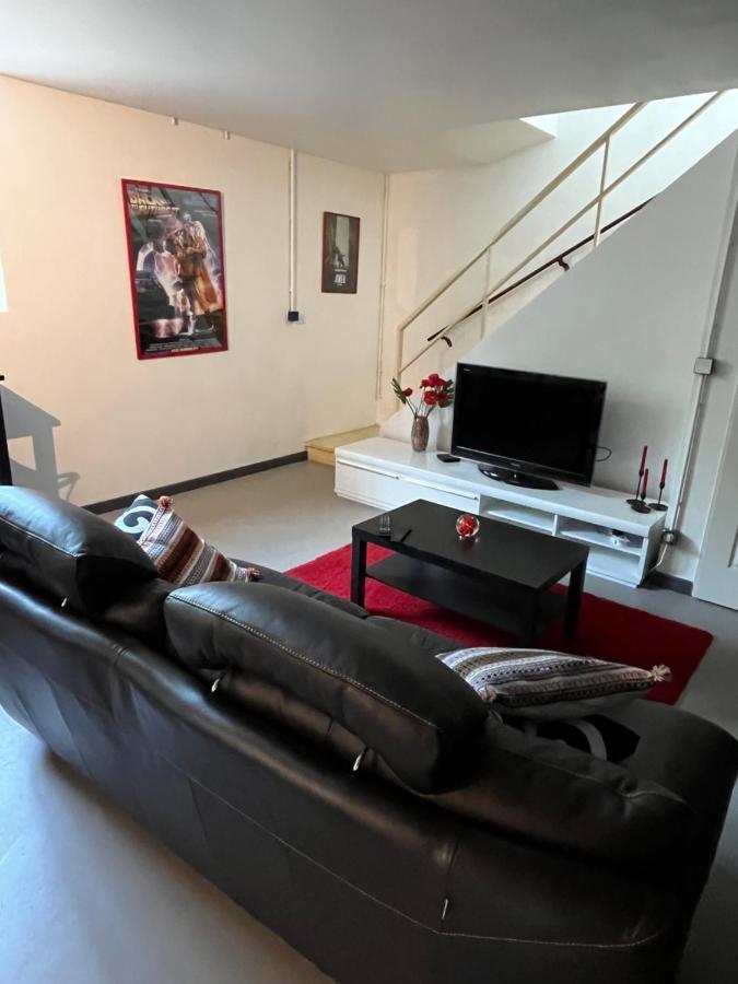 Suite A La Villa Cattus Bram Bagian luar foto