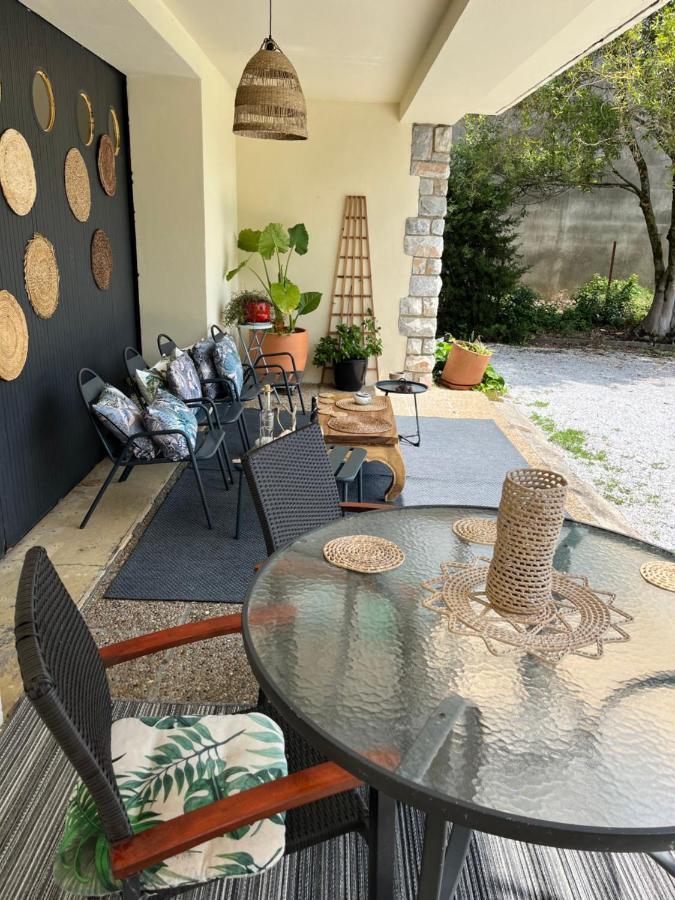 Suite A La Villa Cattus Bram Bagian luar foto